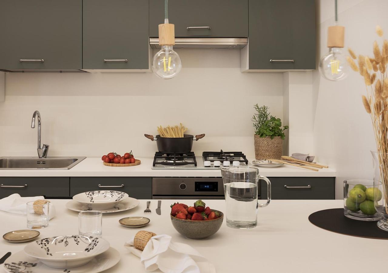 Exclusive Green Apartment - City Center - Como - Near Station Pokój zdjęcie